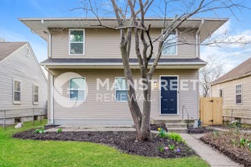 1141 N ROCHESTER AVE INDIANAPOLIS, IN 46222